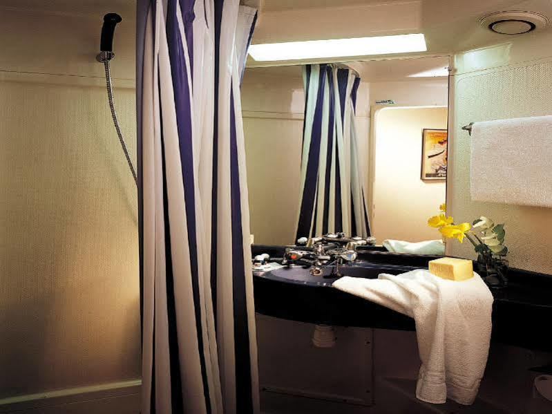 Stars Lyon Bron Eurexpo Hotell Eksteriør bilde